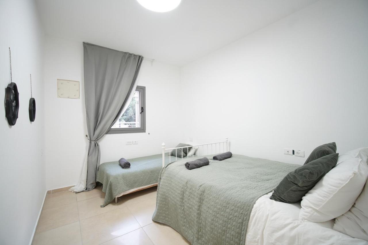 Harav Kuk Modern Apartment By Nimizz Єрусалим Екстер'єр фото