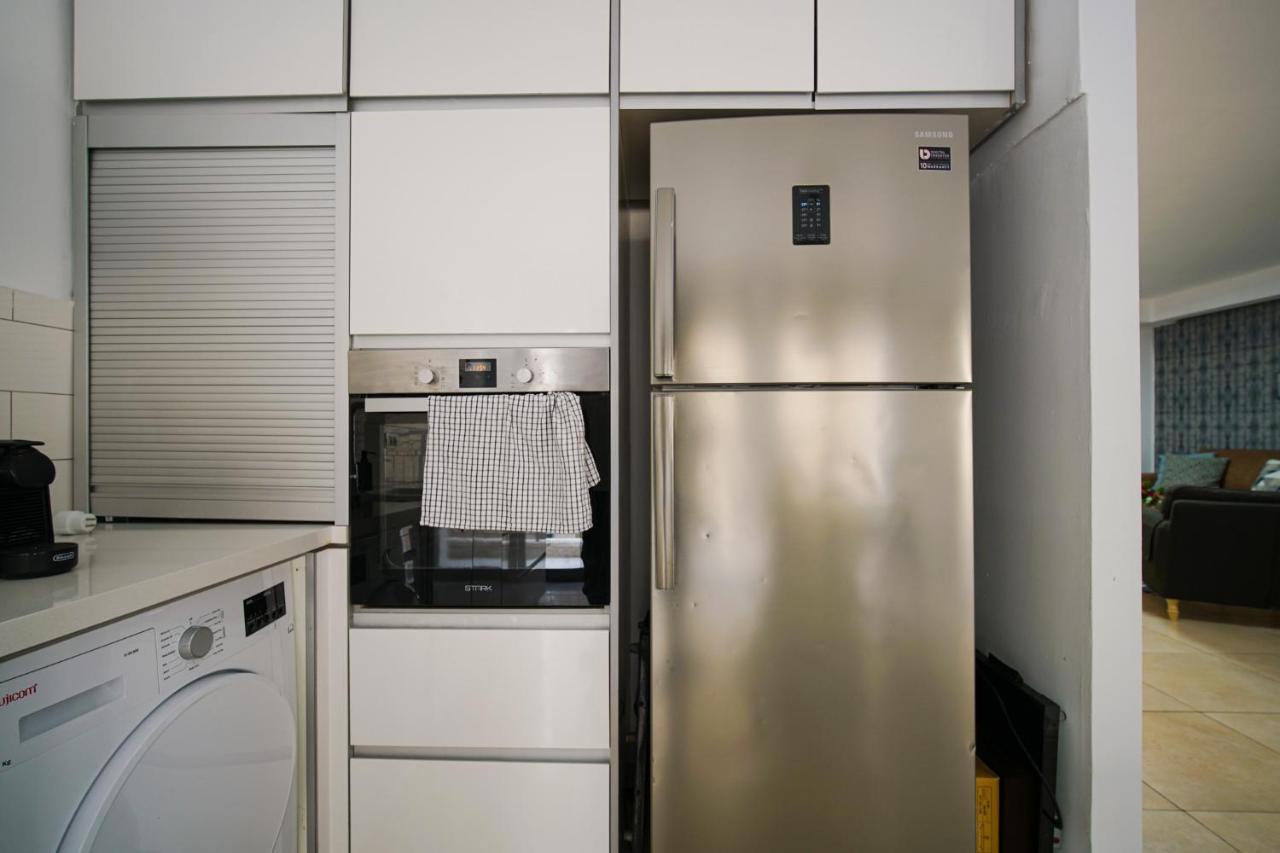 Harav Kuk Modern Apartment By Nimizz Єрусалим Екстер'єр фото