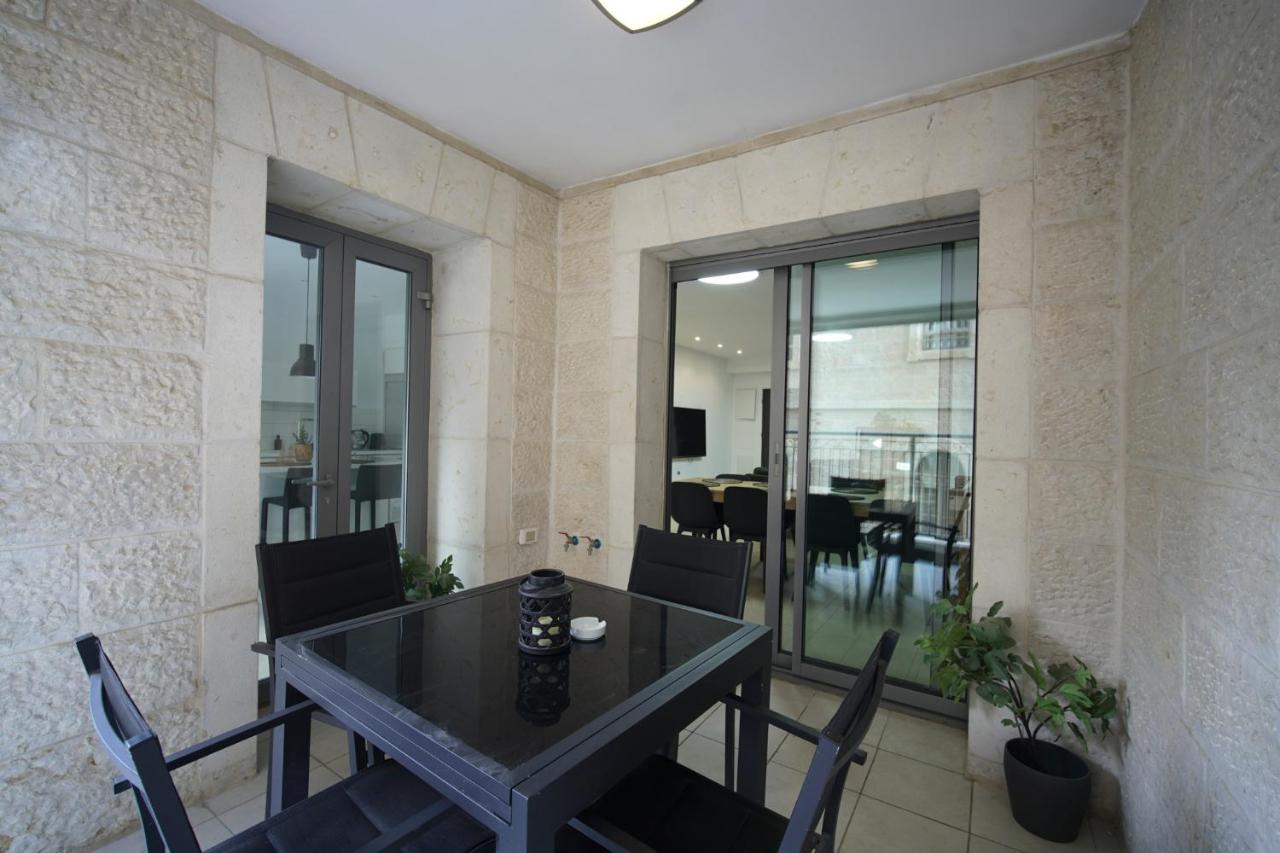 Harav Kuk Modern Apartment By Nimizz Єрусалим Екстер'єр фото